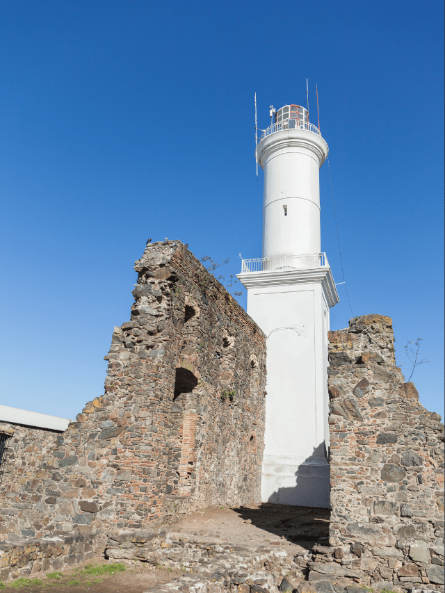 Qual a melhor época para visitar Colonia del Sacramento?
