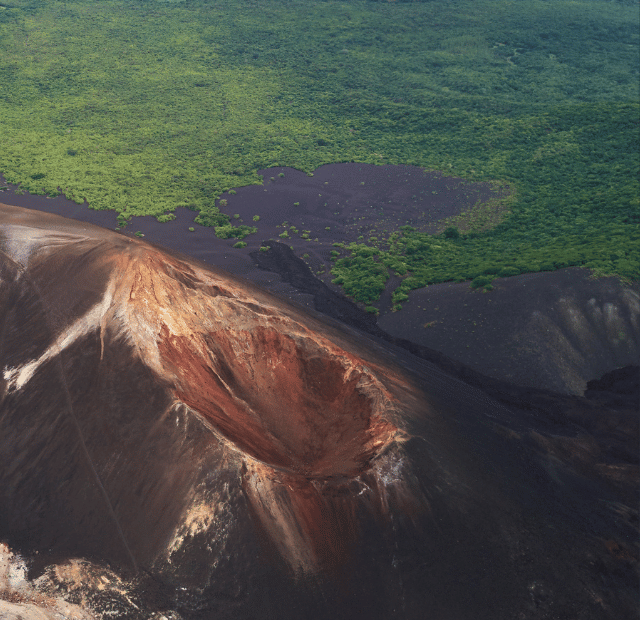 Como deslizar no Vulcão Cerro Negro a 80km h Guia do Mundo viagens viajar roteiros Capa Web Stories
