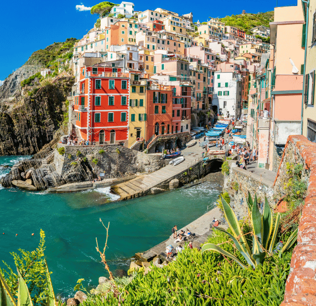 Como escolher entre Costa Amalfitana e Cinque Terre Guia do Mundo viagens viajar roteiros Capa Web Stories