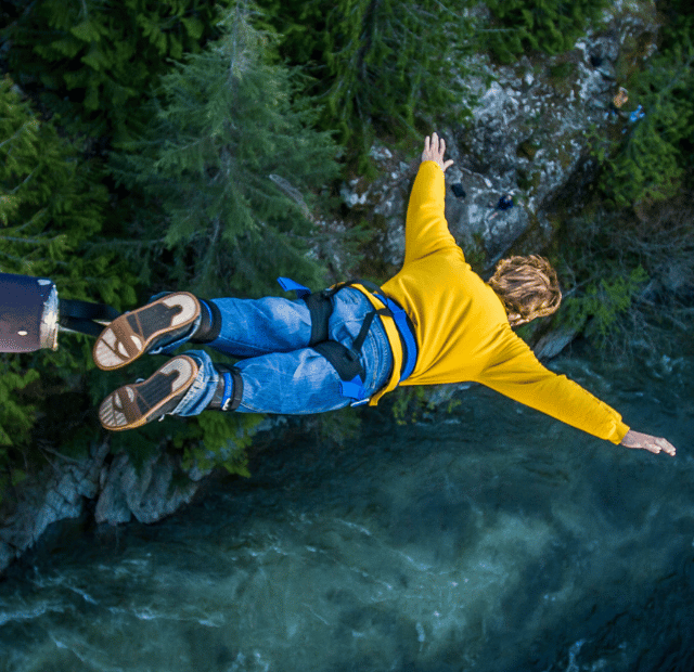 Como fazer Bungee Jump e Jet Boat em Queenstown Guia do Mundo viagens viajar roteiros Capa Web Stories