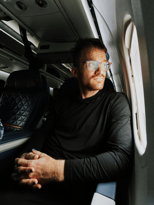 Como sobreviver a voos longos + 12 horas de avião?