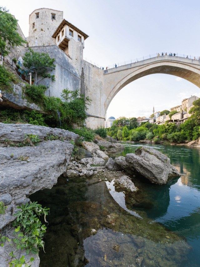Como ver os saltos no Rio Neretva?