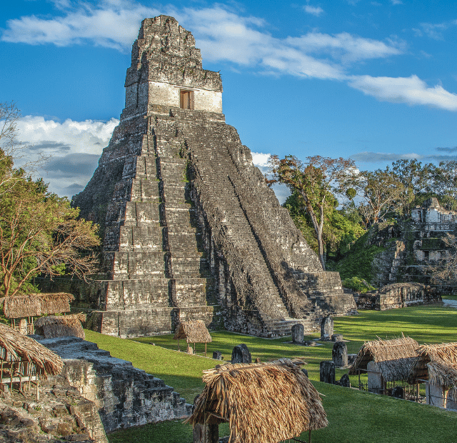 Como visitar Tikal saindo da Ilha das Flores Guia do Mundo viagens viajar roteiros Capa Web Stories
