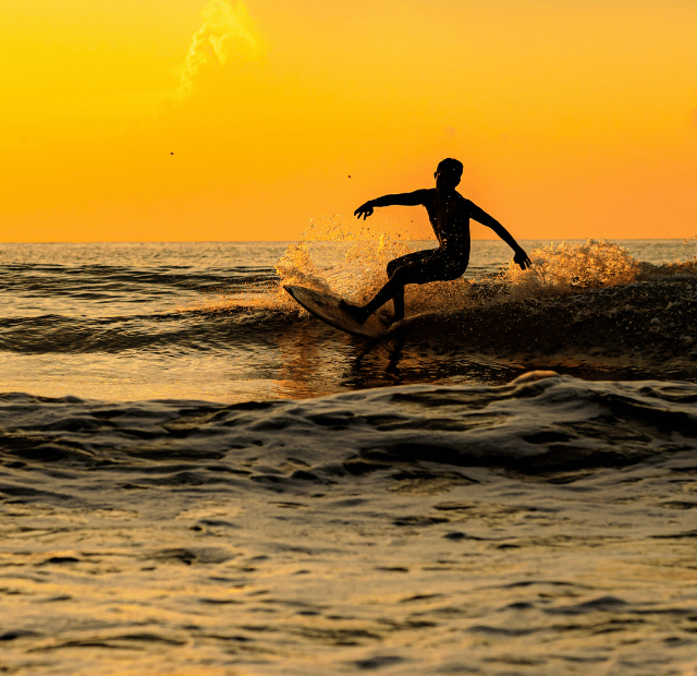 Como viver o estilo Surf e Yoga em Santa Teresa Guia do Mundo viagens viajar roteiros Capa Web Stories