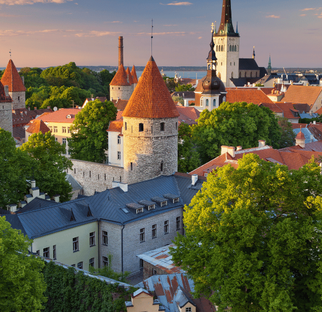 Quantos dias ficar em Tallinn, Estônia Guia do Mundo viagens viajar roteiros Capa Web Stories
